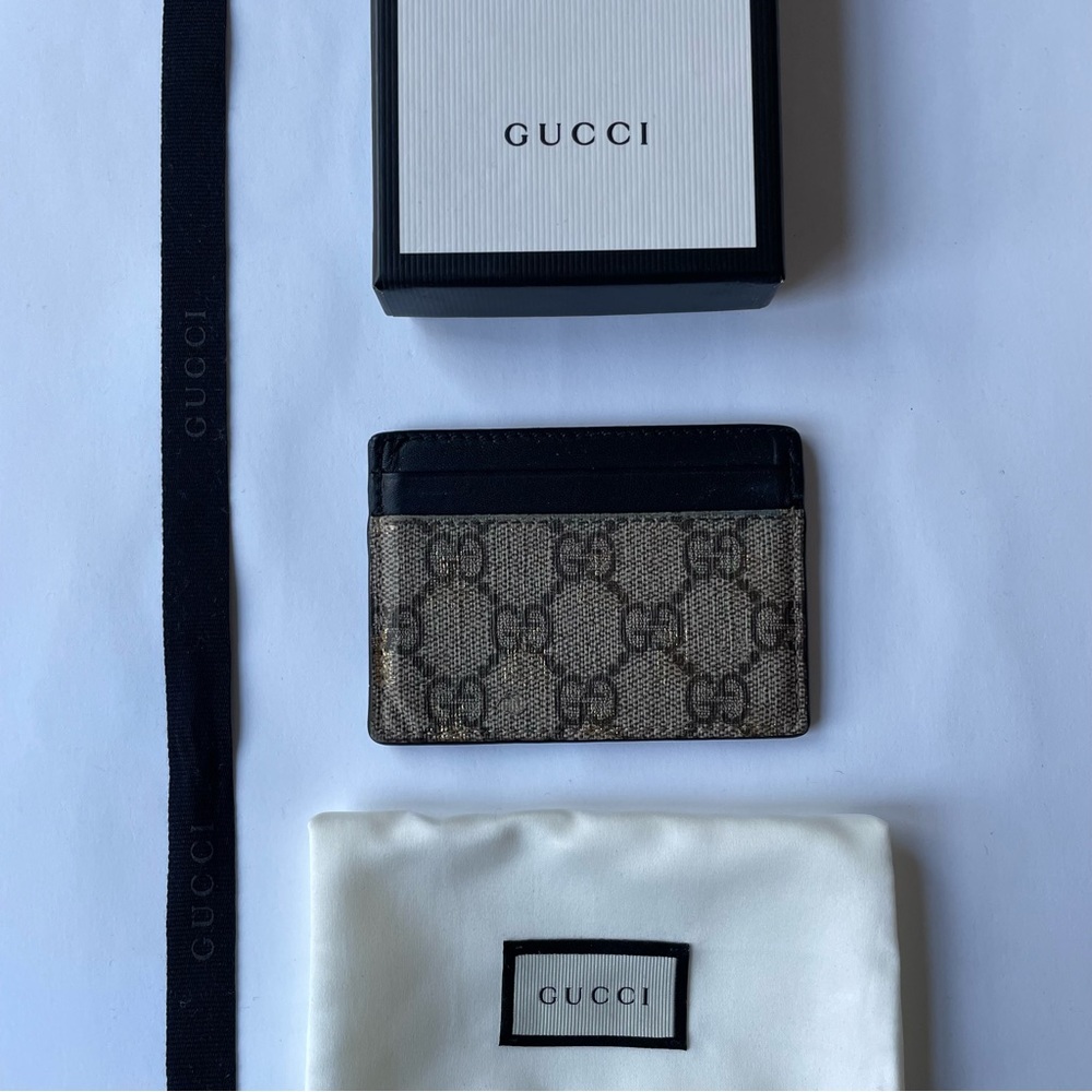 Gucci GG Supreme Bees Card Holder